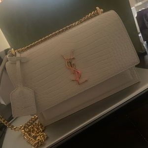 Brand new worn twice ysl bag with gold hardware